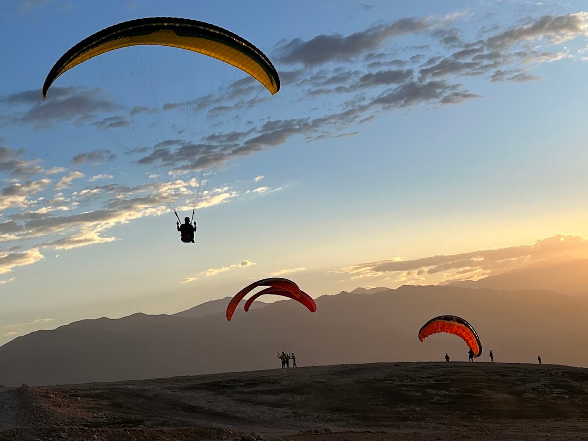Atlas paragliding