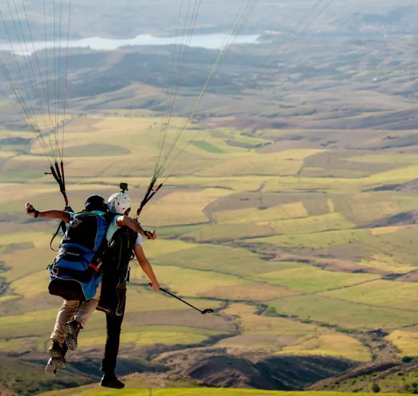Tandem paragliding flight